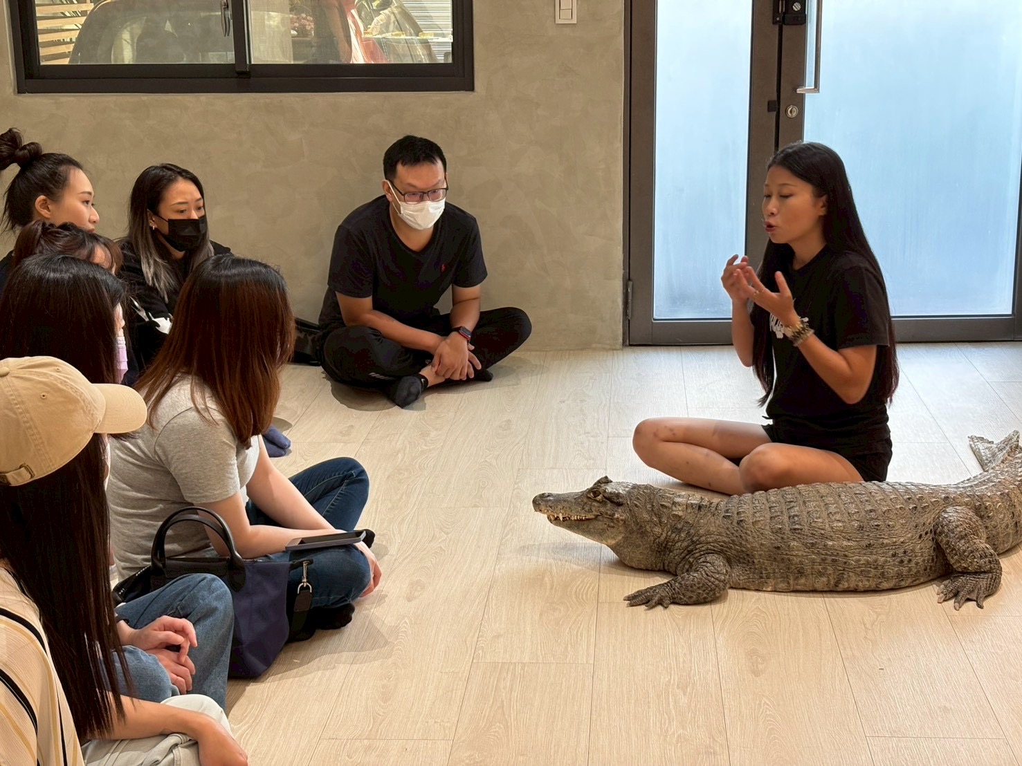 31A5C450-1388-49F4-8645-2A7BD38A1E63